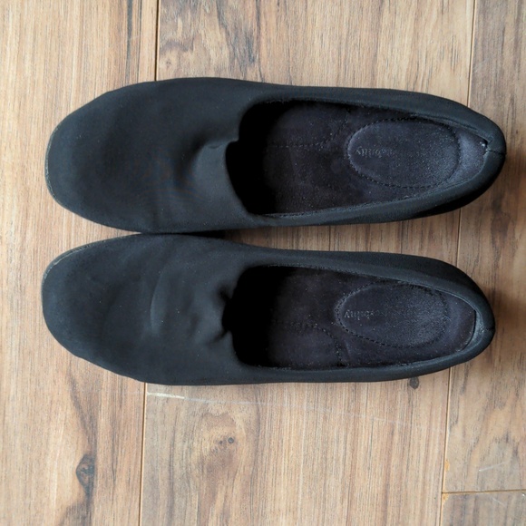 Some sensibility black slip on wedge shoes - Picture 3 of 8
